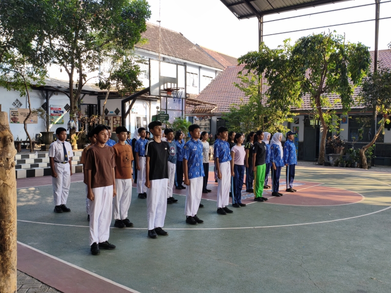 Kegiatan Rutin Paskib